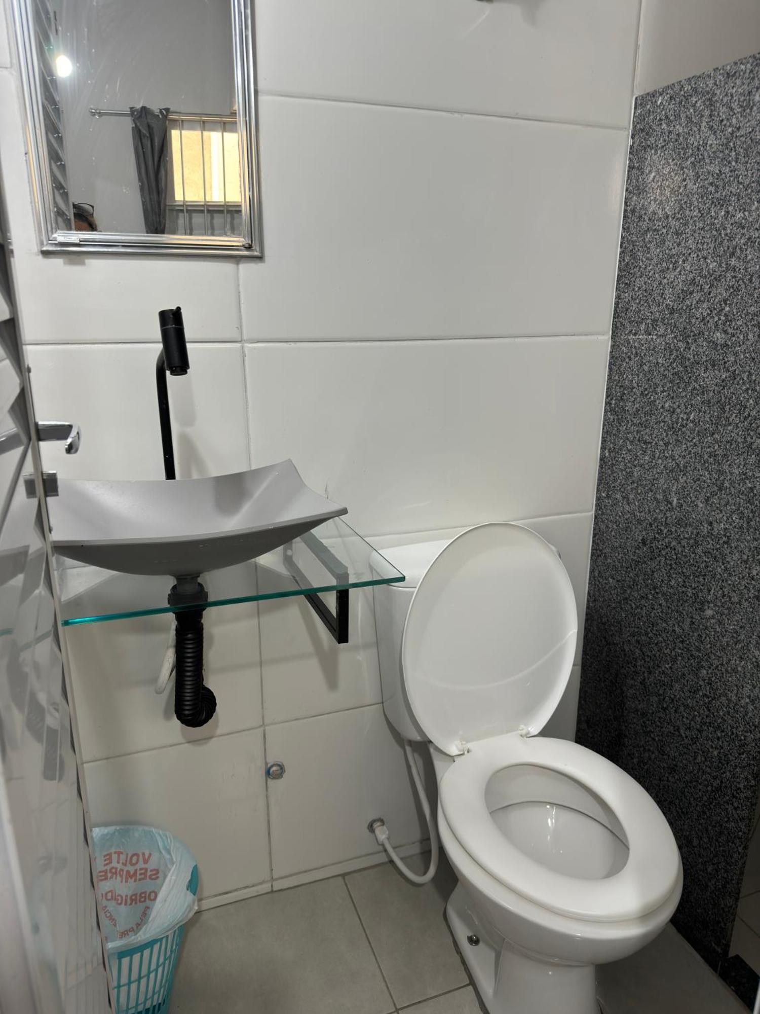 Suite Mar 210 - Economica E Compacta - Praia Do Morro - Predio Frente Mar Com Elevador, Atravessou A Avenida, Ja Esta Na Praia - Garagem - Internet غواراباري المظهر الخارجي الصورة